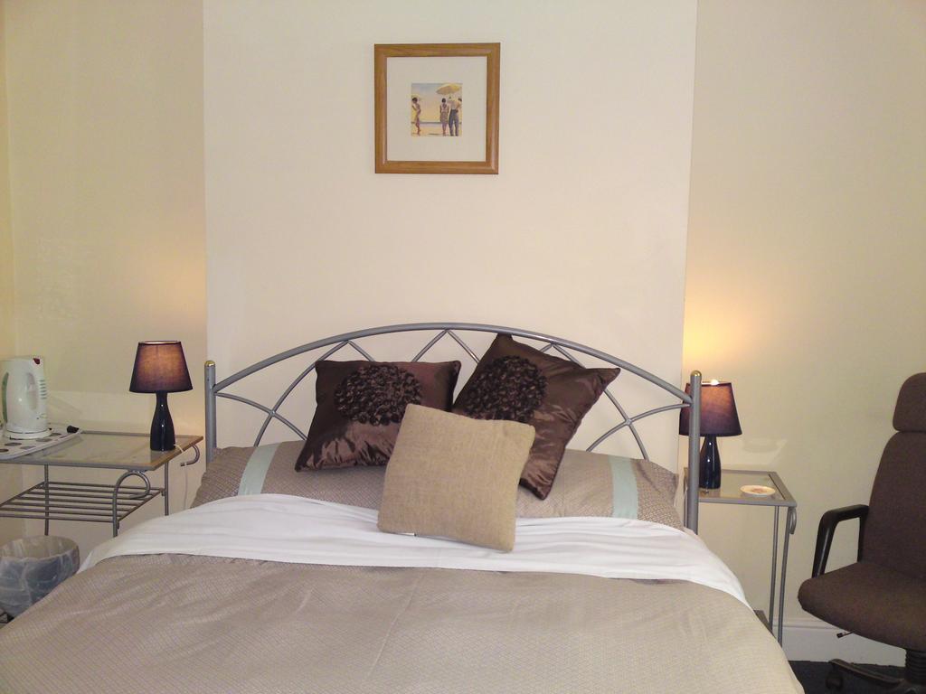 Bed and Breakfast Crestwell House Eastleigh Zimmer foto